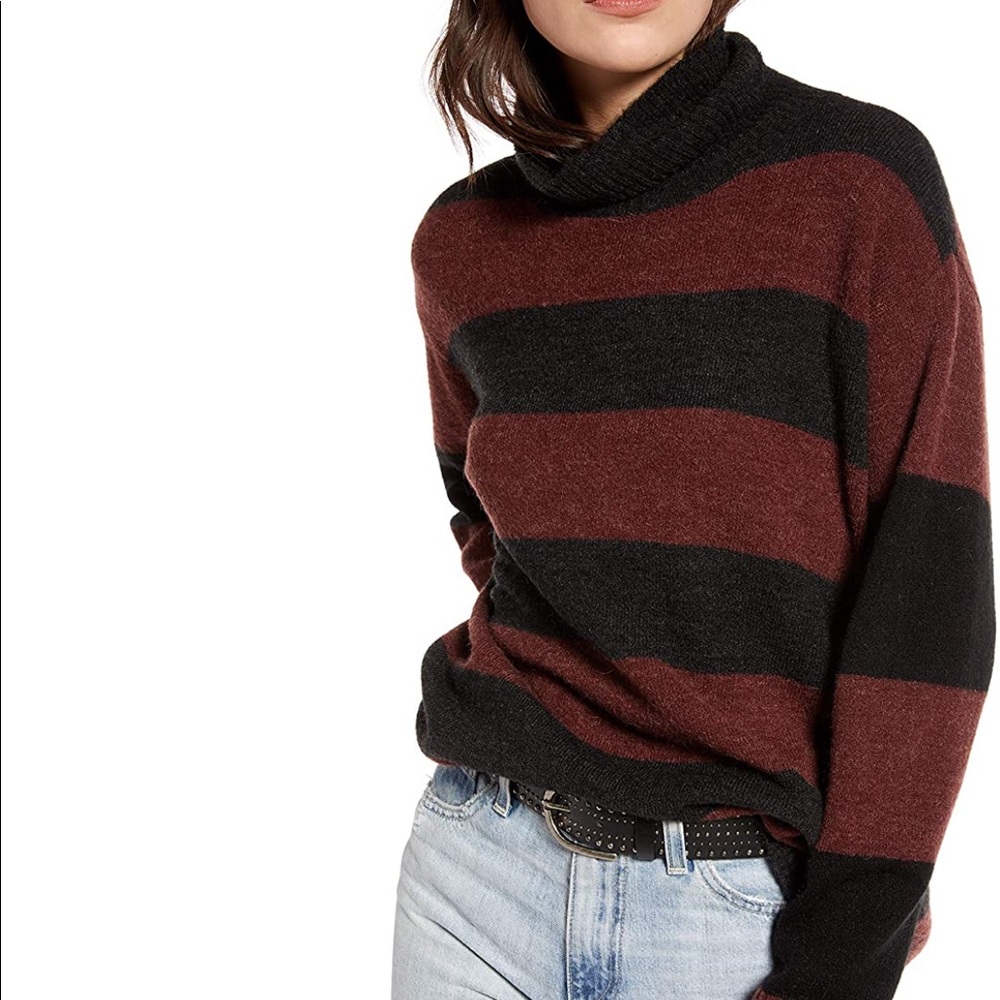 Treasure & Bond Women's Wide Stripe Tunic Sweater, Size Small - Burgundy NWT